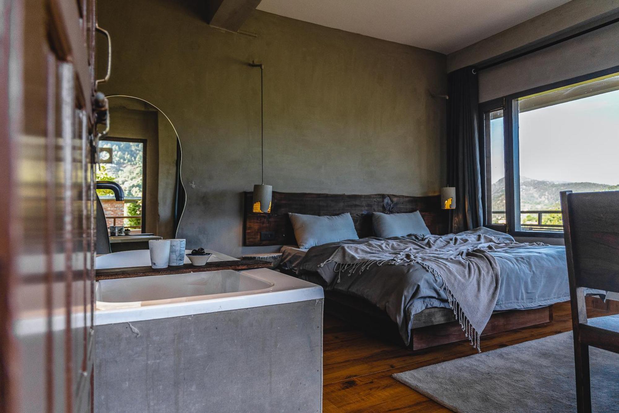 Exstasy Stays - Bathtub Rooms & Cafe - Your Romantic & Cozy Getaway - Thhpsociety - Mukteshwar Esterno foto